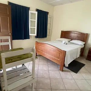 casa-domingas.cape-verdehotels.com/
